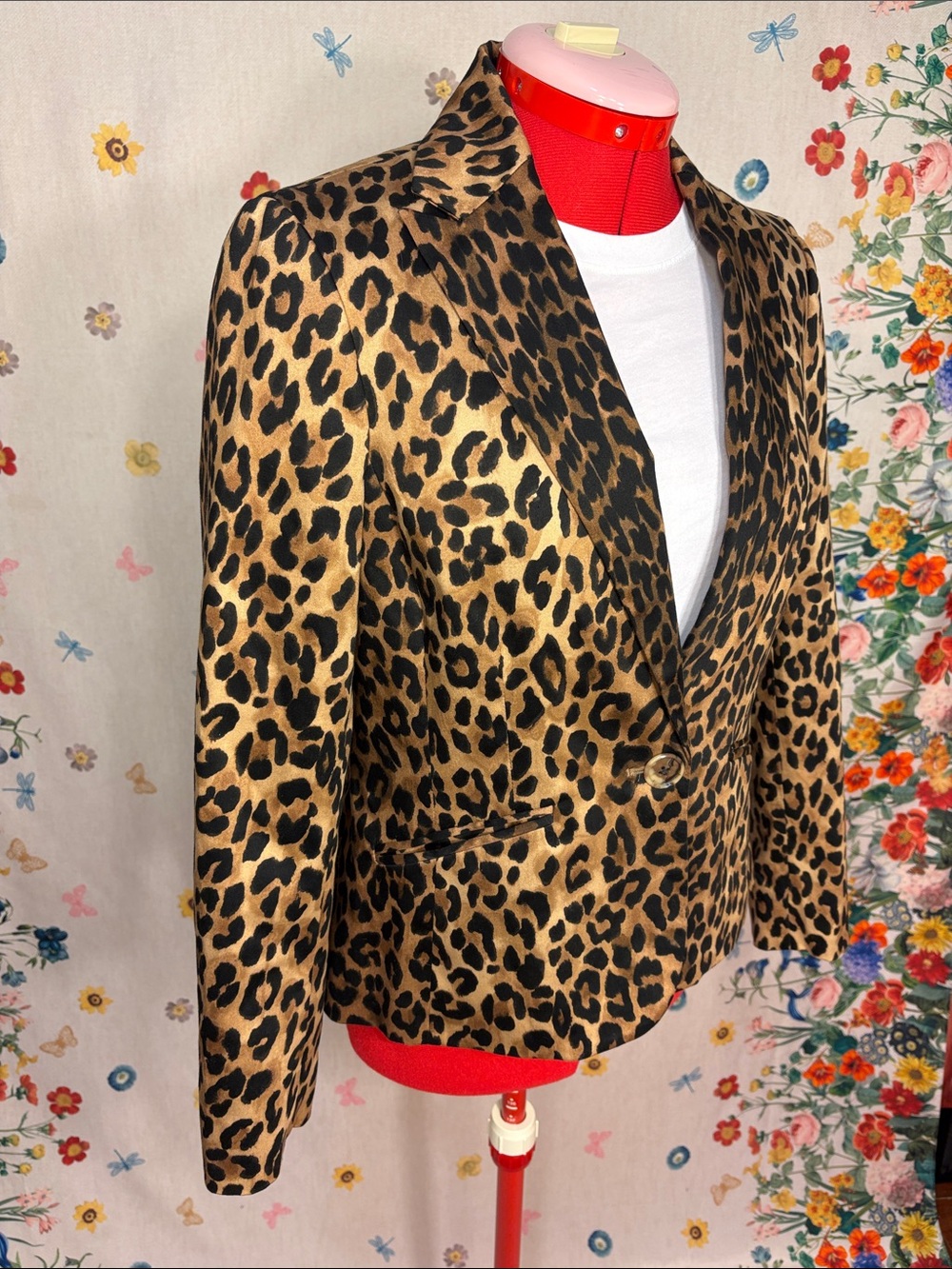 Jones New York Leopard Print Blazer in Tan and Black - Picture 3 of 11